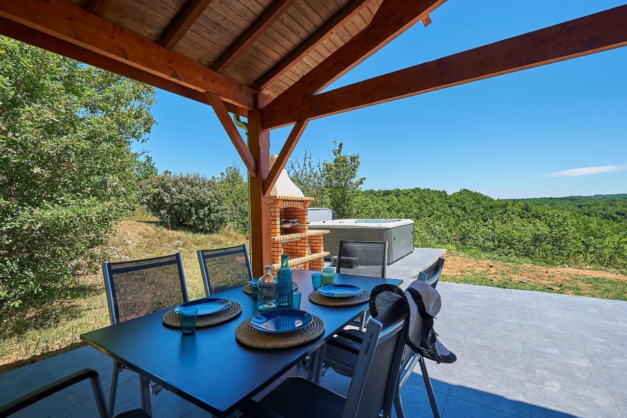 Francecomfort - Village Des Cigales Mauroux  Екстериор снимка