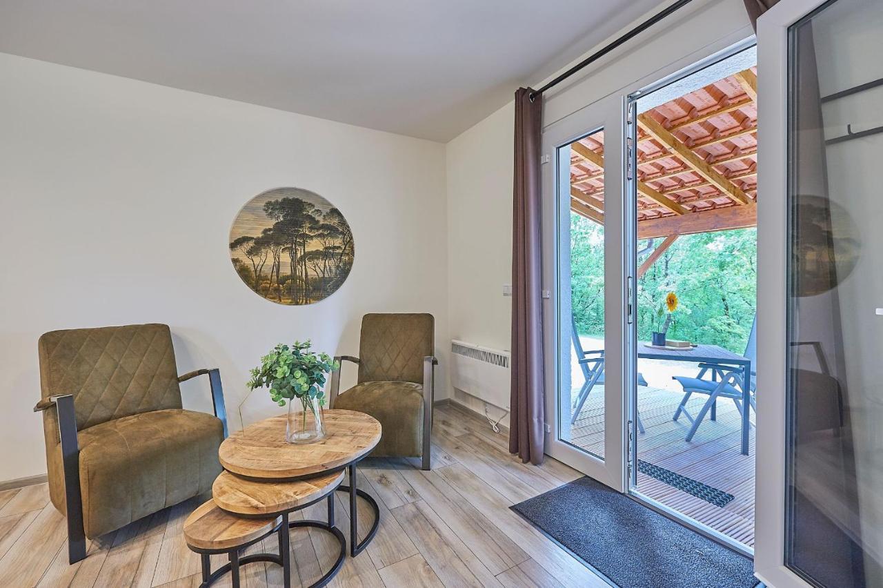 Francecomfort - Village Des Cigales Mauroux  Екстериор снимка